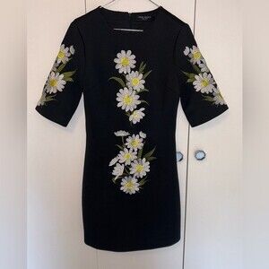 Few Moda New York Black Chamomile Daisy Embroidered Mini Dress Zip Back Sz M